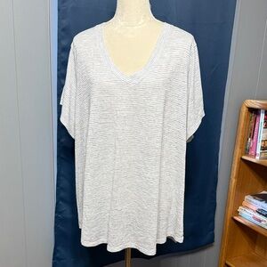 Athleta V-Neck Women's T-shirt and Muscle Tank Combo.